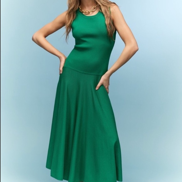 Dresses & Skirts - ($320 retail!) Plan C Elegant Green Sleeveless Dress size small